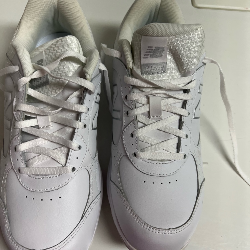 LIKE NEW. New Balance 456 women’s sneakers.